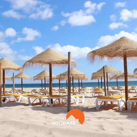 #250 264 By Holidays Appartement *