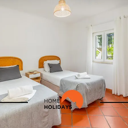 #250 264 By Holidays Apartment *