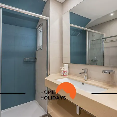 #250 264 By Holidays Albufeira