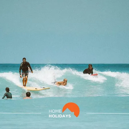 #250 264 By Holidays